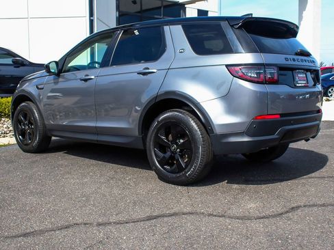 Used 2021 Land Rover Discovery Sport S image 4