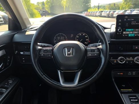 Used 2025 Honda CR-V EX-L image 25