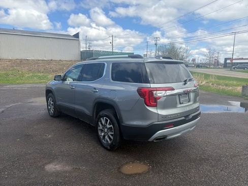 Used 2023 GMC Acadia SLE w/ Driver Convenience Package AWD/4WD image 3