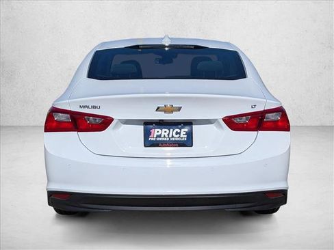 Used 2024 Chevrolet Malibu LT FWD image 7