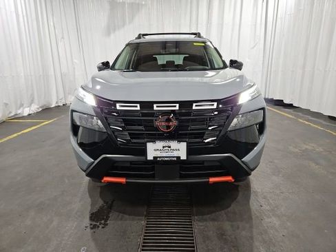 New 2026 Nissan Rogue SV w/ Rock Creek Premium Package AWD/4WD image 7