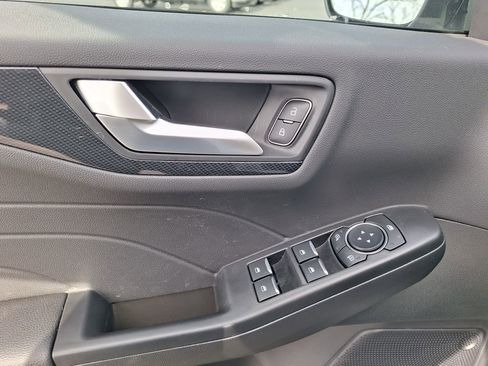 New 2026 Ford Escape ST-Line w/ Cold Weather Package image 3