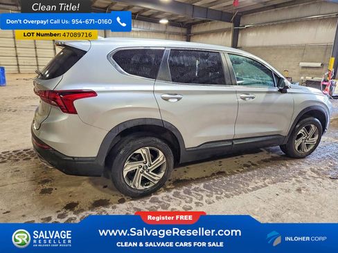 Used 2023 Hyundai Santa Fe SE image 4