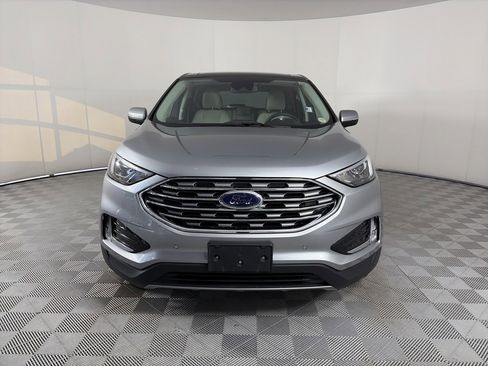 Used 2023 Ford Edge Titanium w/ Class II Trailer Tow Package image 2