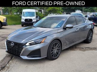 Used 2023 Nissan Altima 2.5 SV FWD video 2