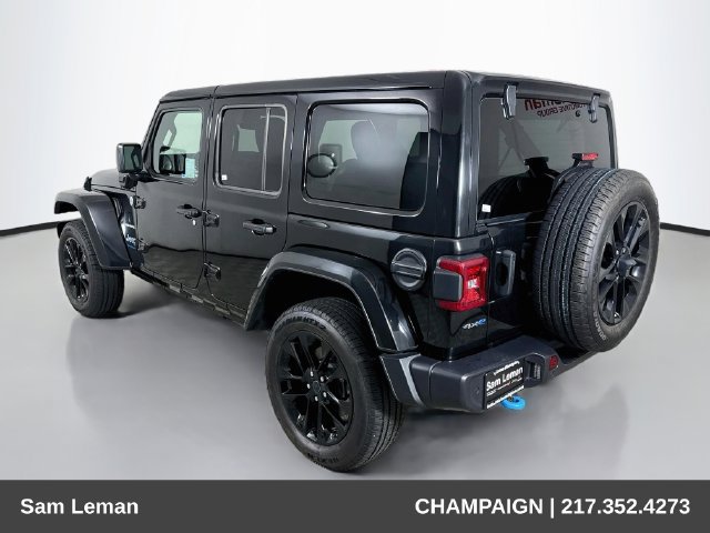 Used 2024 Jeep Wrangler Unlimited Sahara w/ Technology Group AWD/4WD image 5