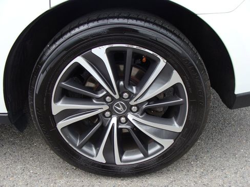 Used 2020 Acura MDX SH-AWD w/ Technology Package image 36