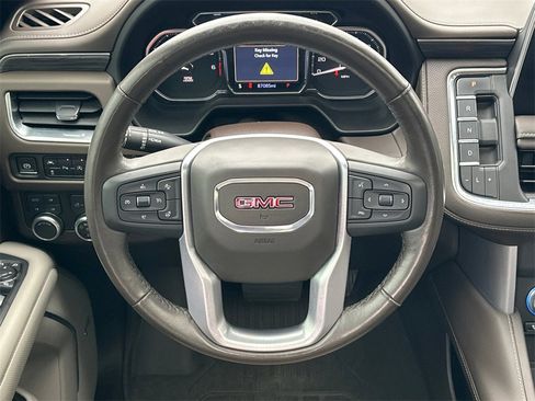 Used 2021 GMC Yukon SLT w/ SLT Luxury Plus Package image 26