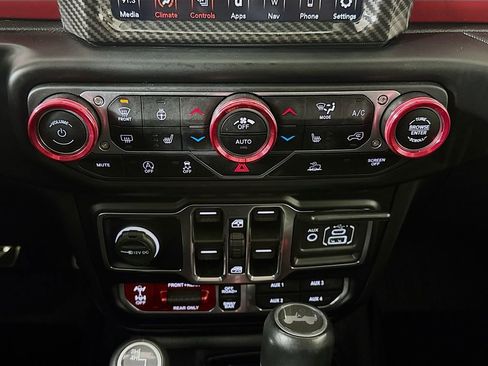 Used 2021 Jeep Wrangler Unlimited Rubicon image 14