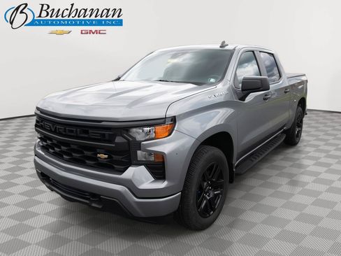 Used 2024 Chevrolet Silverado 1500 Custom AWD/4WD image 1
