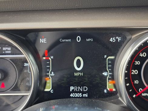 Used 2018 Jeep Wrangler Unlimited Rubicon image 26