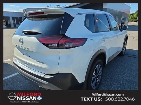 Certified 2023 Nissan Rogue SV AWD/4WD image 5