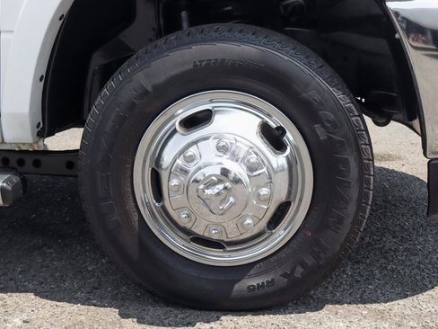 Used 2022 RAM 3500 Tradesman w/ Chrome Appearance Group image 48