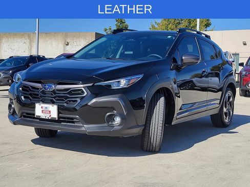 Certified 2025 Subaru Crosstrek 2.5i Limited w/ Crosstrek Mirror Package image 2