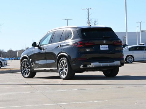 Used 2025 BMW X5 xDrive40i image 3