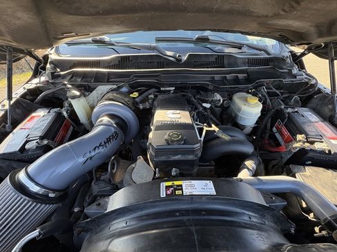 Used 2013 RAM 2500 Laramie w/ HD Snow Plow Prep Group image 16