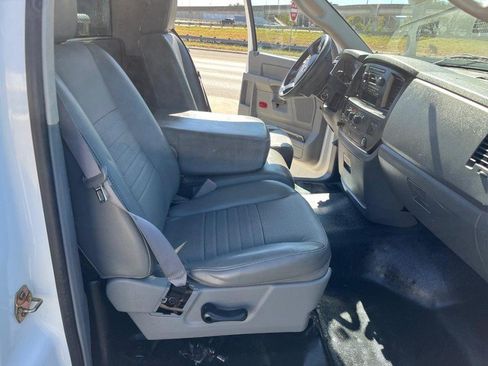 Used 2007 Dodge Ram 1500 Truck ST RWD image 11