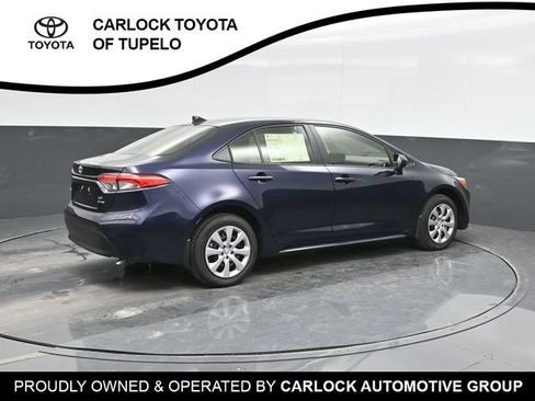 Used 2025 Toyota Corolla LE FWD image 3