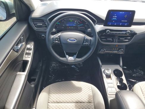 Used 2021 Ford Escape SE w/ Convenience Package FWD image 25