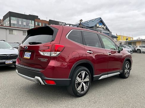 Used 2019 Subaru Forester Touring image 8