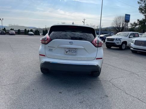 Used 2017 Nissan Murano S image 7
