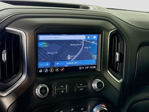 Used 2021 GMC Sierra 3500 AT4 w/ AT4 Premium Plus Package AWD/4WD image 7