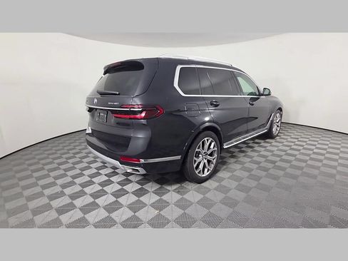 Used 2025 BMW X7 xDrive40i w/ Premium Package AWD/4WD image 40
