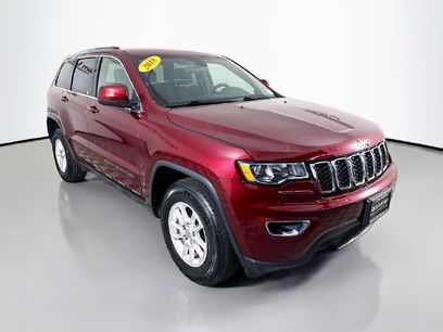 Used 2018 Jeep Grand Cherokee Laredo