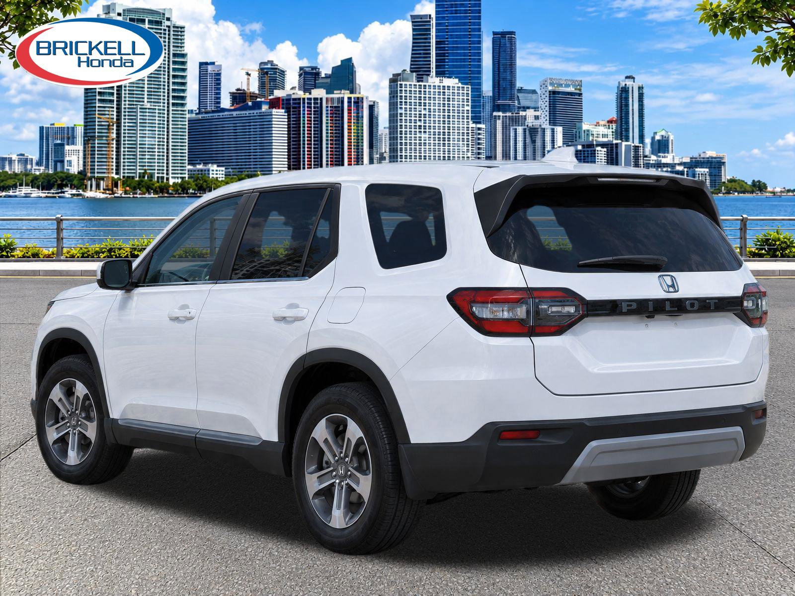 Used 2025 Honda Pilot EX-L image 7