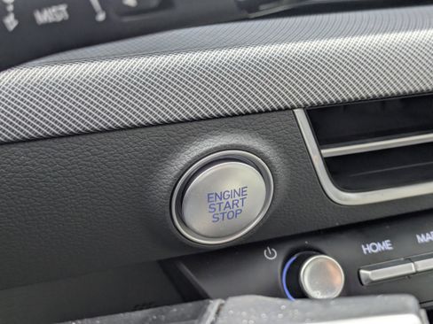 Certified 2024 Hyundai Sonata SEL w/ Convenience Package image 30