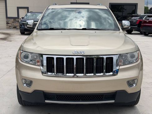Used 2012 Jeep Grand Cherokee Limited w/ Trailer Tow Group AWD/4WD image 2