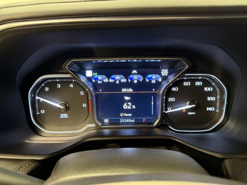 Used 2021 GMC Yukon XL Denali image 12