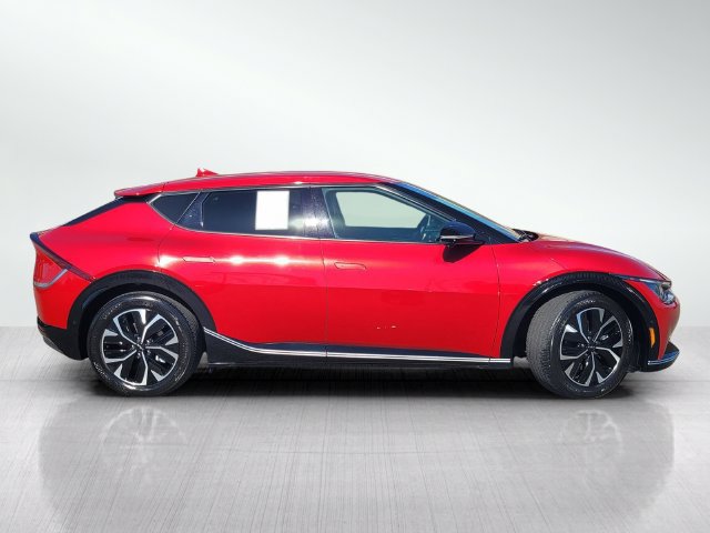 Used 2023 Kia EV6 Wind w/ Wind Technology Package AWD/4WD image 3