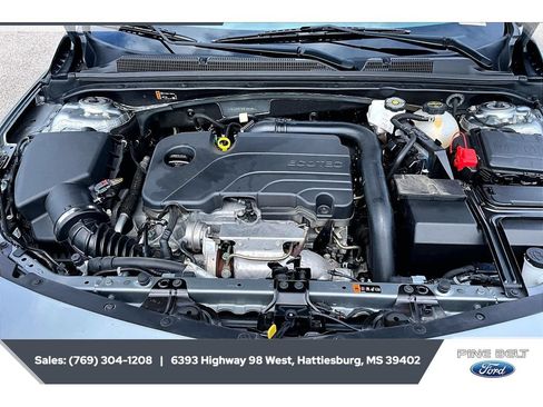 Used 2024 Chevrolet Malibu LT FWD image 8