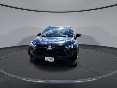 Used 2024 Toyota RAV4 XLE FWD image 3