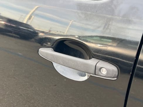 Used 2013 Toyota Tacoma PreRunner w/ Convenience Pkg image 19