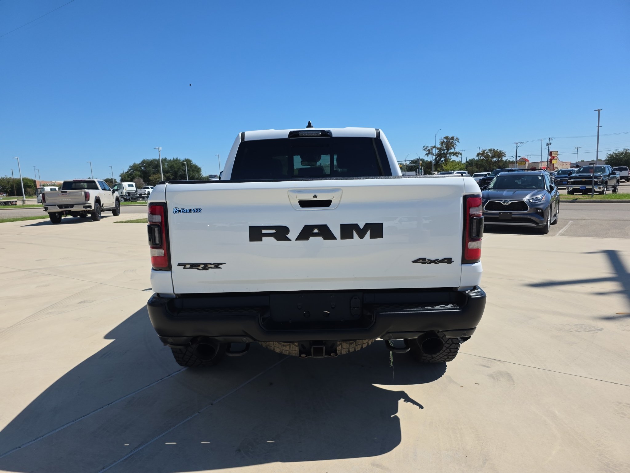 Used 2022 RAM 1500 TRX AWD/4WD image 21