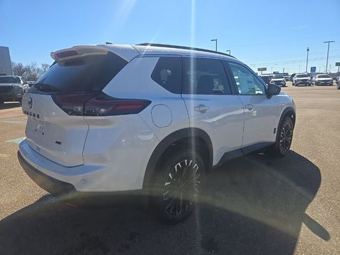 New 2026 Nissan Rogue Dark Armor image 7