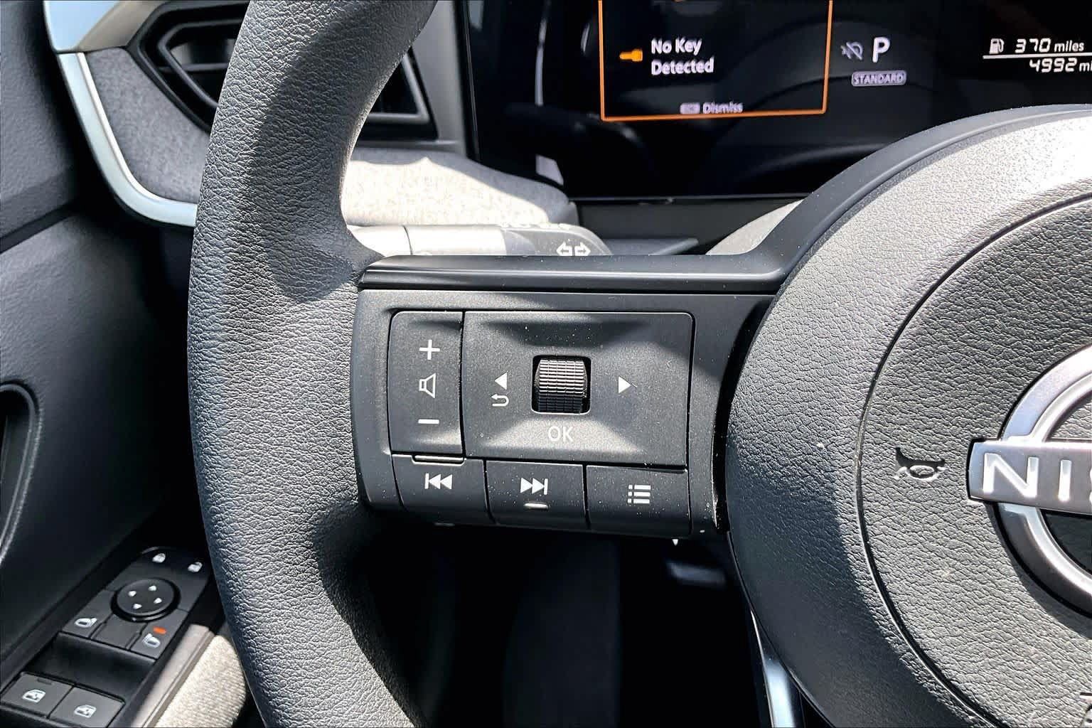Used 2026 Nissan Kicks S FWD image 22