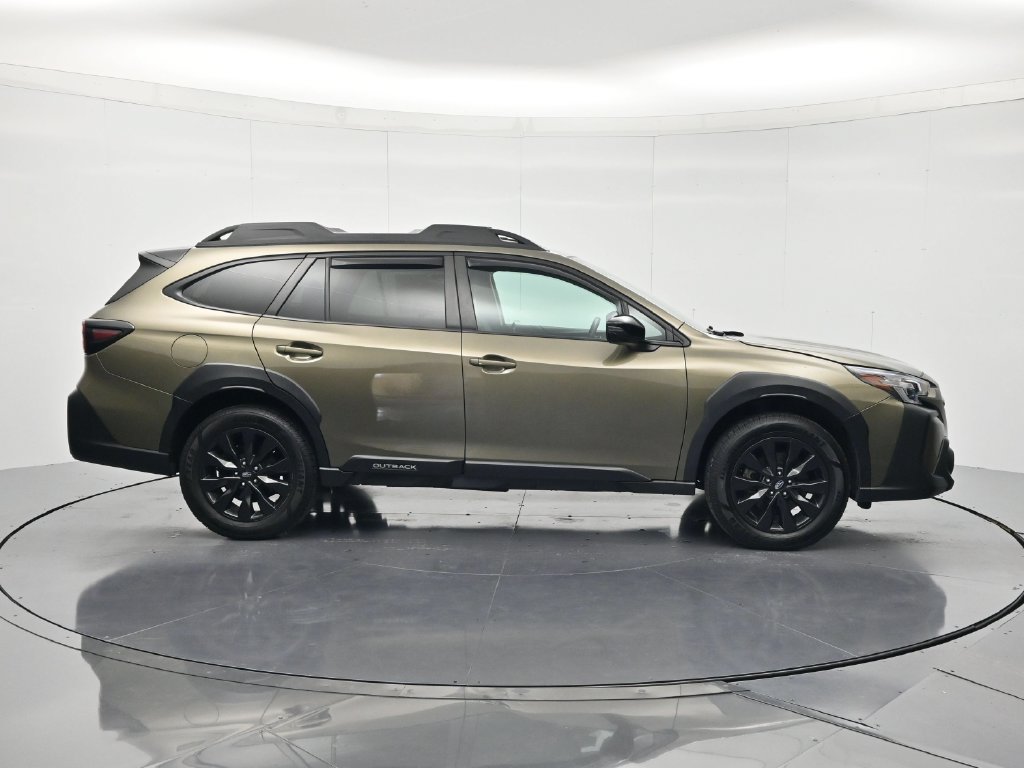 Used 2023 Subaru Outback Onyx Edition XT AWD/4WD image 4