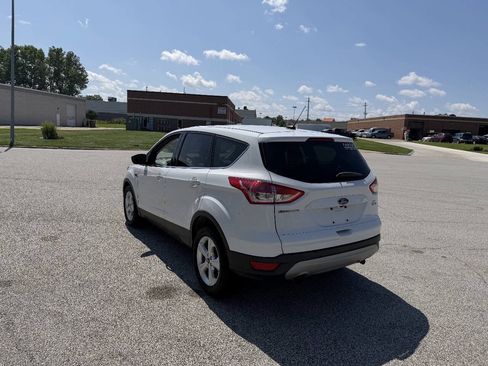 Used 2015 Ford Escape SE AWD/4WD image 3