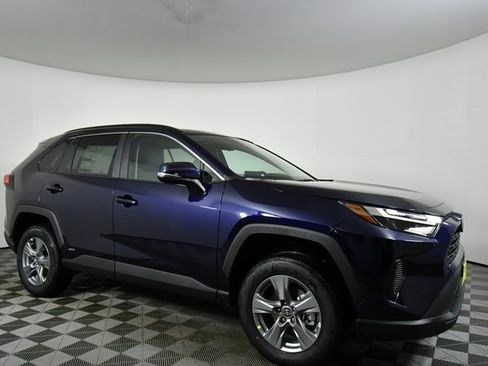 New 2025 Toyota RAV4 XLE image 9