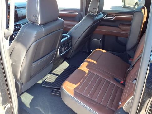 Used 2023 GMC Sierra 1500 Denali Ultimate image 4