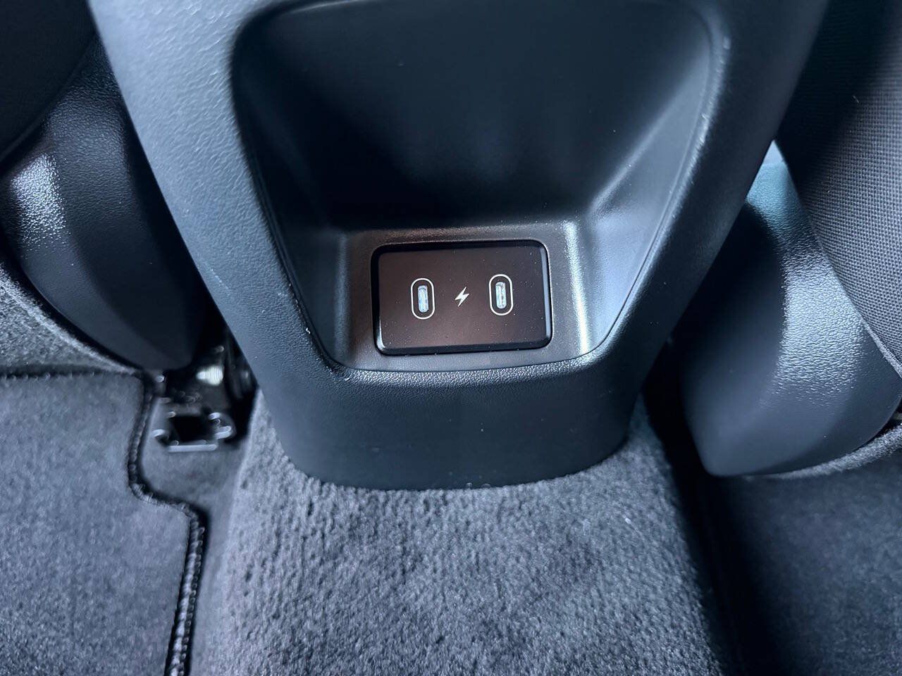 Used 2025 Hyundai Elantra Sport FWD image 29