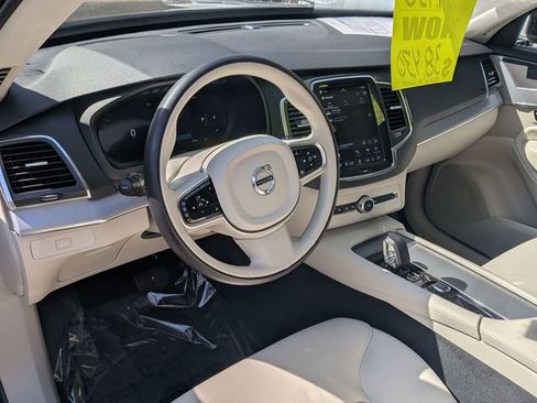 Certified 2023 Volvo XC90 B5 Core w/ Protection Package Premier AWD/4WD image 10