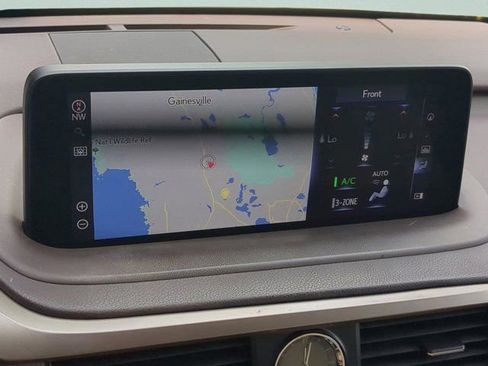 Used 2020 Lexus RX 350L Premium w/ Premium Package image 17