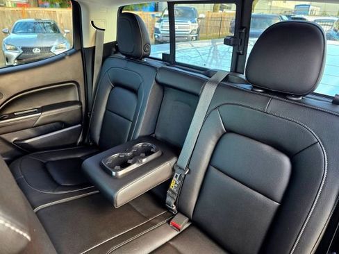 Used 2016 GMC Canyon SLT image 30