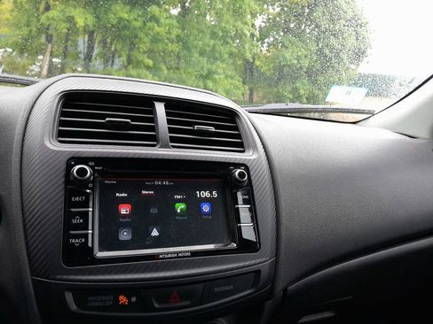 Used 2017 Mitsubishi Outlander Sport LE AWD/4WD image 22