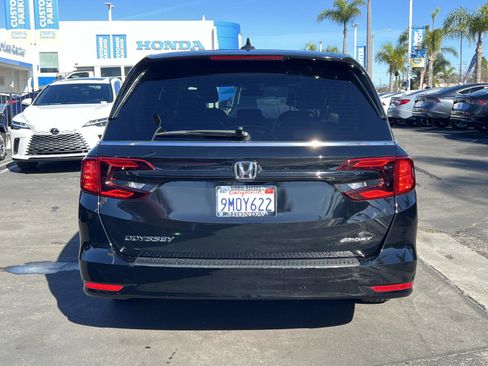 Certified 2024 Honda Odyssey Sport image 26