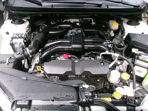 Used 2016 Subaru Impreza 2.0i AWD/4WD image 8